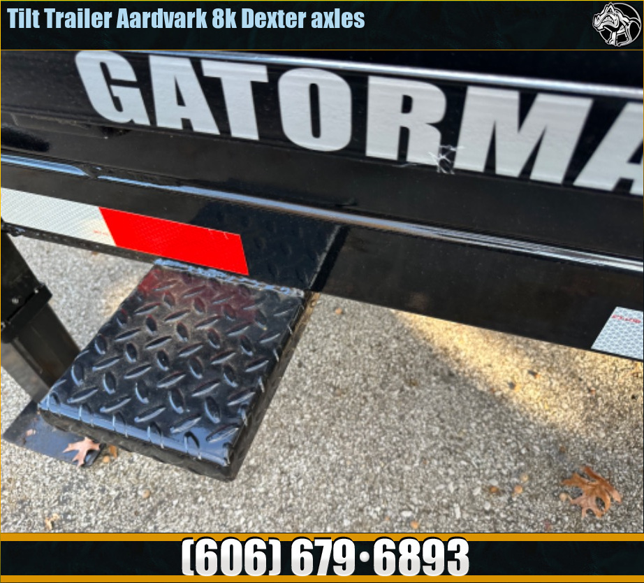 Equipment_Trailers_Tilt_Bed