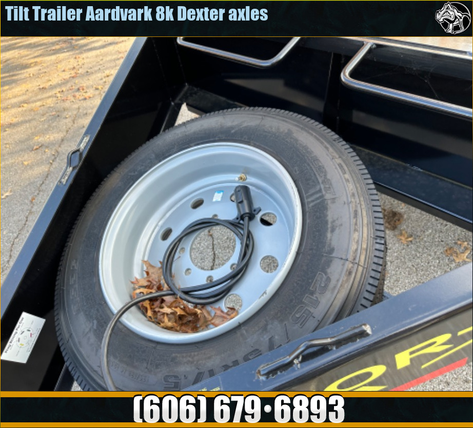 Equipment_Trailers_Tilt_Bed